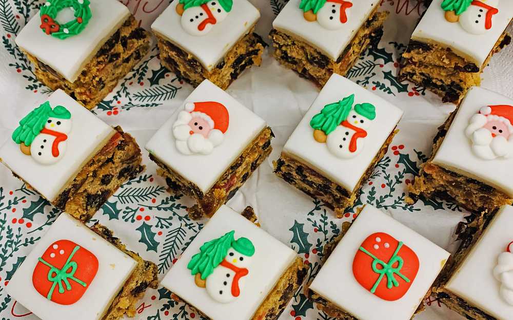 Christmas Cakes at Thornfield